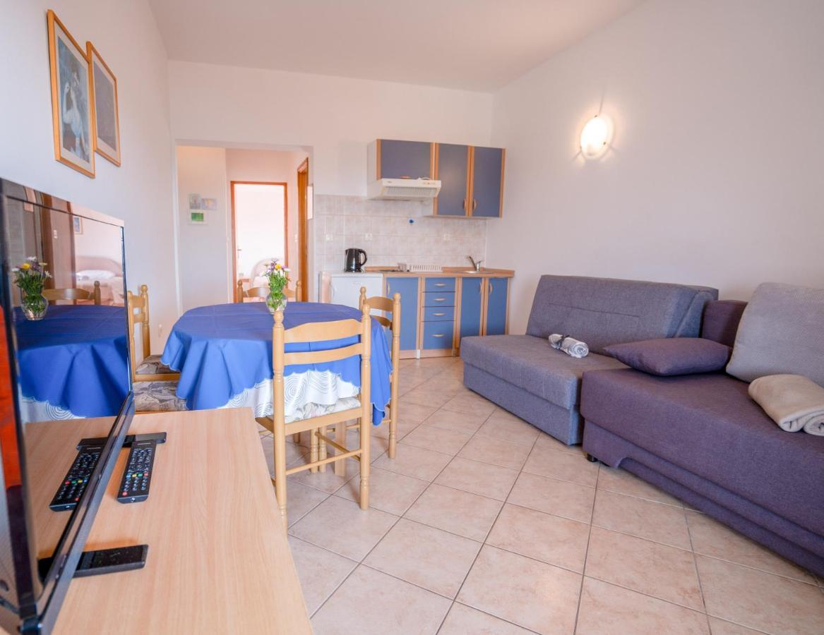Apartments Valentin Privlaka  Dış mekan fotoğraf