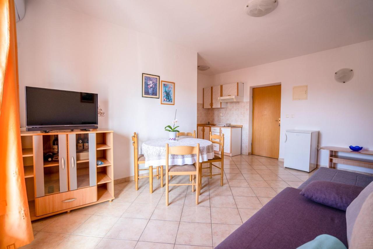 Apartments Valentin Privlaka  Dış mekan fotoğraf
